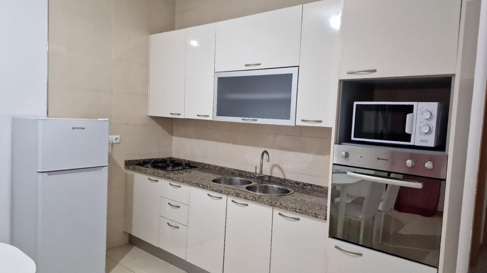 Casa De Ferias Com 2 Quartos Ou Aluguer Diaria 普拉亚 外观 照片