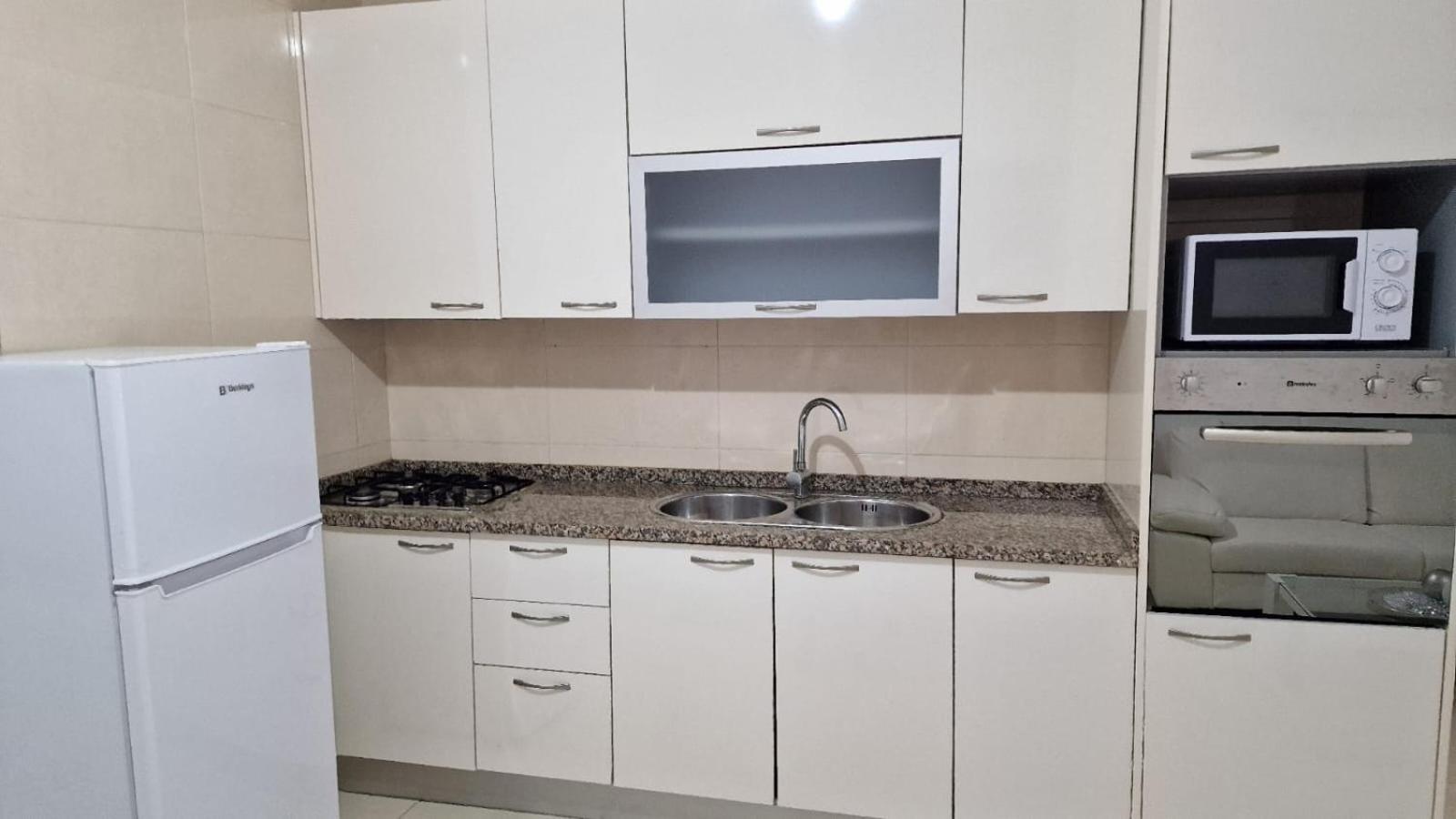 Casa De Ferias Com 2 Quartos Ou Aluguer Diaria 普拉亚 外观 照片